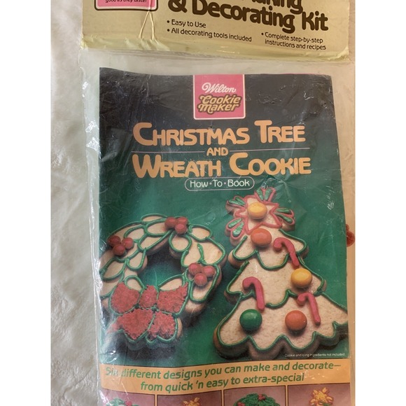Wilton Other - 1984 Wilton Christmas Tree & Wreath Cookie Making Cutter Mold Treats Gifts NOS